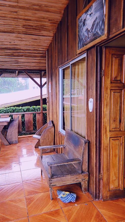 La Fortuna Alpha Arenal旅舍 外观 照片